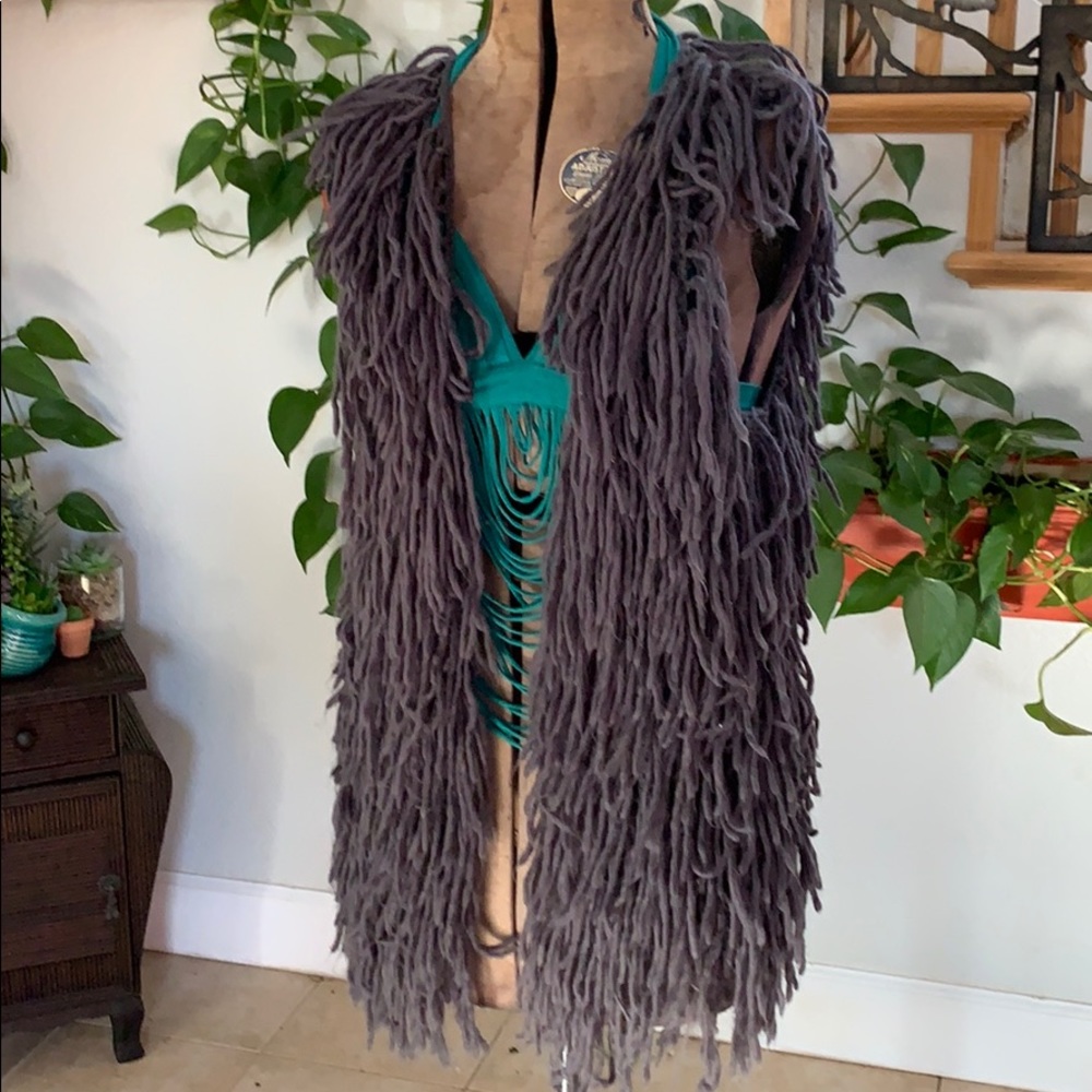 Plush, fun fluffy festival sweater !